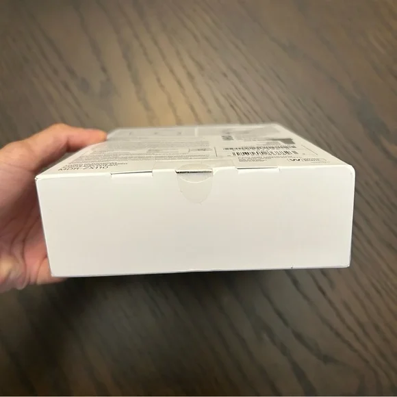 NWB Sony MDR-ZX110 Wired Stereo Headphones (White) - Picture 5 of 6